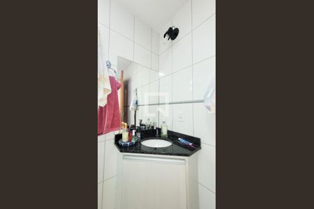 Apartamento à venda com 66m², 2 quartos e 2 vagas Apartamento à venda com 66m², 2 quartos e 2 vagasBanheiro Social