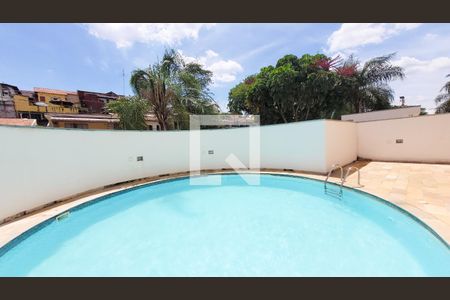 Apartamento à venda com 66m², 2 quartos e 2 vagas Apartamento à venda com 66m², 2 quartos e 2 vagasÁrea comum - Piscina