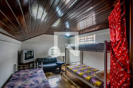 Casa à venda com 338m², 4 quartos e 6 vagas Casa à venda com 338m², 4 quartos e 6 vagasQuarto 3