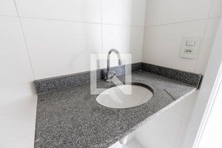 Apartamento à venda com 38m², 2 quartos e sem vaga Apartamento à venda com 38m², 2 quartos e sem vagaBanheiro