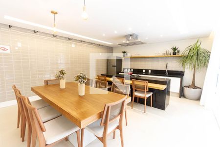 Apartamento à venda com 38m², 2 quartos e sem vaga Apartamento à venda com 38m², 2 quartos e sem vagaSalão de festas