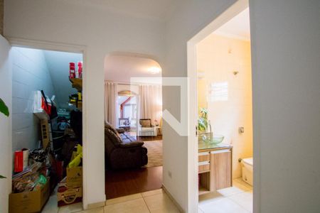 Casa à venda com 231m², 3 quartos e 2 vagasCorredor