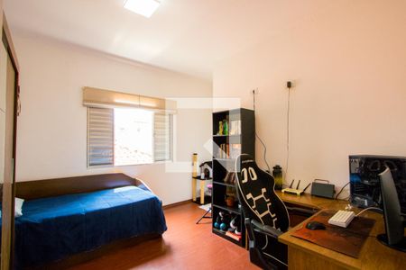 Casa à venda com 231m², 3 quartos e 2 vagasQuarto 3