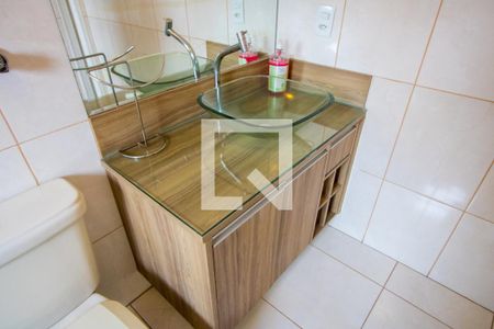 Casa à venda com 231m², 3 quartos e 2 vagasBanheiro do quarto 1