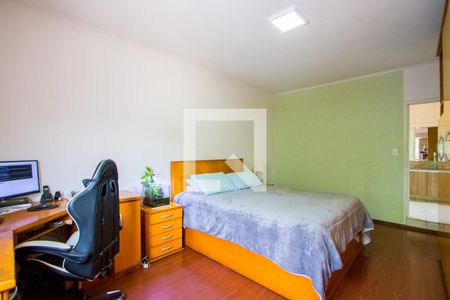 Casa à venda com 231m², 3 quartos e 2 vagasQuarto 1 - Suíte