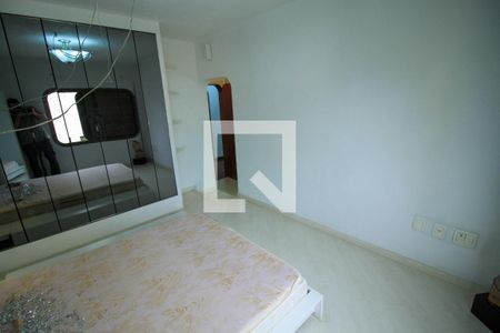 Apartamento à venda com 544m², 4 quartos e 5 vagas Apartamento à venda com 544m², 4 quartos e 5 vagasQuarto 2