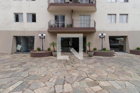 Apartamento para alugar com 205m², 3 quartos e 1 vaga Apartamento para alugar com 205m², 3 quartos e 1 vagaFachada do bloco