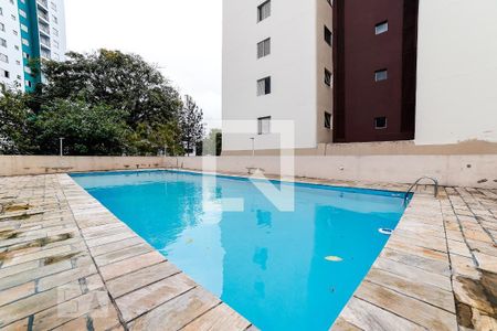 Apartamento para alugar com 205m², 3 quartos e 1 vaga Apartamento para alugar com 205m², 3 quartos e 1 vagaÁrea comum - Piscina
