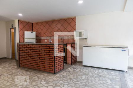 Apartamento para alugar com 205m², 3 quartos e 1 vaga Apartamento para alugar com 205m², 3 quartos e 1 vagaÁrea comum - Salão de festas