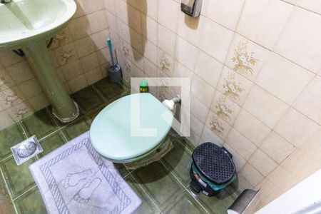 Casa para alugar com 110m², 3 quartos e 4 vagasBanheiro Social