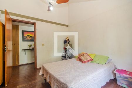 Casa à venda com 287m², 2 quartos e 3 vagasQuarto 2