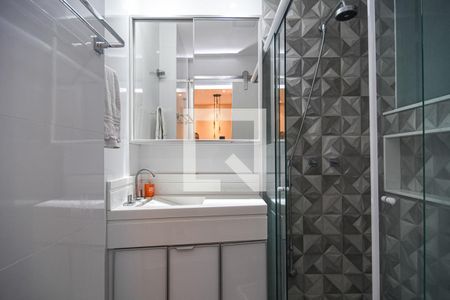 Apartamento à venda com 82m², 2 quartos e sem vaga Apartamento à venda com 82m², 2 quartos e sem vagaBanheiro