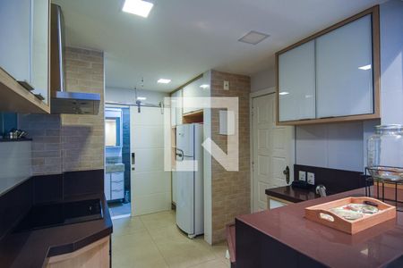 Apartamento à venda com 82m², 2 quartos e sem vaga Apartamento à venda com 82m², 2 quartos e sem vagaCozinha