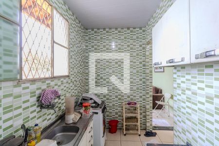 Apartamento para alugar com 75m², 2 quartos e 1 vaga Apartamento para alugar com 75m², 2 quartos e 1 vagaCozinha e Área de Serviço