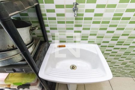 Apartamento para alugar com 75m², 2 quartos e 1 vaga Apartamento para alugar com 75m², 2 quartos e 1 vagaCozinha e Área de Serviço