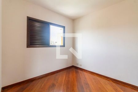 Apartamento para alugar com 220m², 3 quartos e 3 vagas Apartamento para alugar com 220m², 3 quartos e 3 vagasQuarto 2