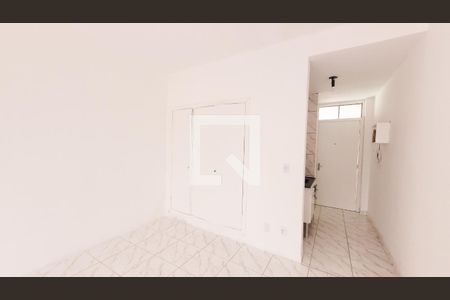 Sala/Quarto de kitnet/studio para alugar com 1 quarto, 31m² em Centro, Campinas