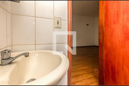 Casa à venda com 120m², 2 quartos e 1 vaga Casa à venda com 120m², 2 quartos e 1 vagaBanheiro Social