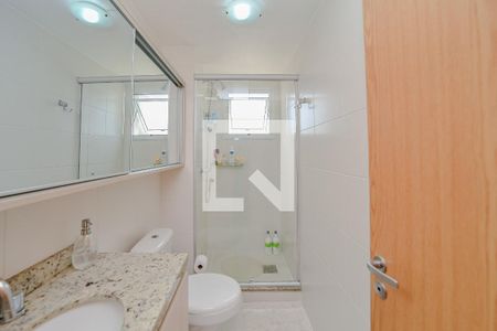 Apartamento à venda com 69m², 2 quartos e 1 vagaBanheiro da Suíte