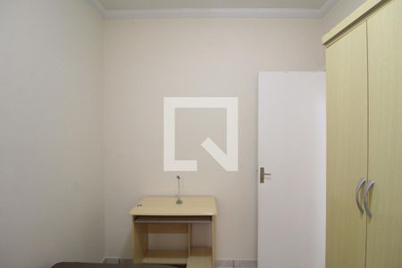 Quarto 1 de apartamento para alugar com 2 quartos, 47m² em Planalto, Belo Horizonte