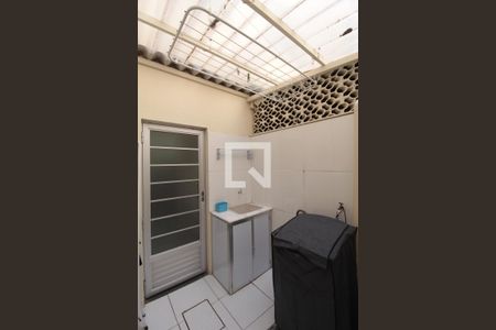 Apartamento para alugar com 47m², 2 quartos e 1 vagaÁrea de Serviço