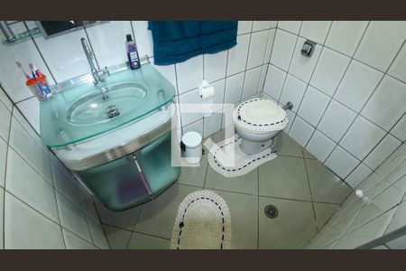 Casa à venda com 127m², 3 quartos e 2 vagas Casa à venda com 127m², 3 quartos e 2 vagasBanheiro 2