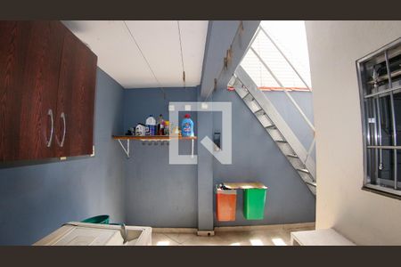 Casa à venda com 127m², 3 quartos e 2 vagas Casa à venda com 127m², 3 quartos e 2 vagasÁrea de Serviço