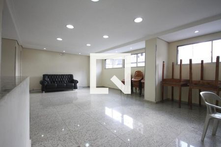 Apartamento à venda com 70m², 3 quartos e 1 vaga Apartamento à venda com 70m², 3 quartos e 1 vagaÁrea comum - Salão de festas