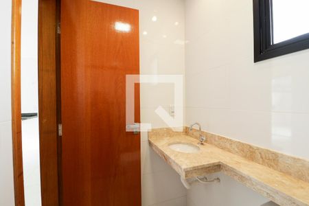 Apartamento à venda com 57m², 2 quartos e 1 vaga Apartamento à venda com 57m², 2 quartos e 1 vagaBanheiro Social