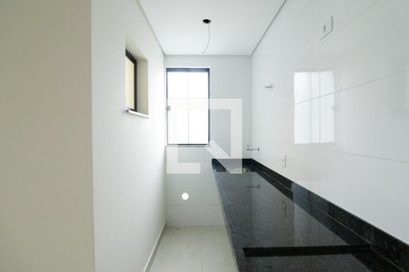 Apartamento à venda com 43m², 2 quartos e sem vaga Apartamento à venda com 43m², 2 quartos e sem vagaSala/Cozinha e Área de Serviço