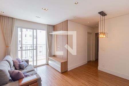 Sala de apartamento para alugar com 2 quartos, 60m² em Continental, Osasco