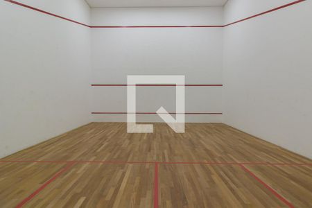 Studio à venda com 27m², 1 quarto e sem vagaÁrea comum - Quadra de Squash