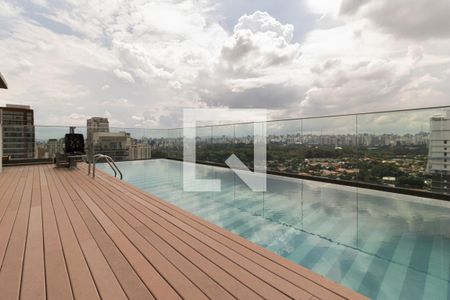 Studio à venda com 27m², 1 quarto e sem vagaÁrea comum - Piscina