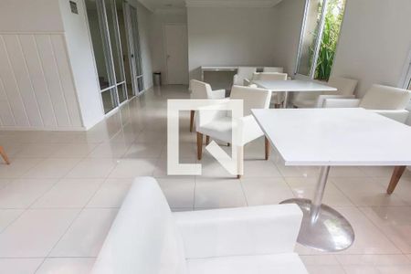 Apartamento à venda com 110m², 2 quartos e 2 vagas Apartamento à venda com 110m², 2 quartos e 2 vagasÁrea comum - Salão de festas