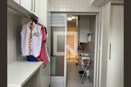 Apartamento à venda com 110m², 2 quartos e 2 vagas Apartamento à venda com 110m², 2 quartos e 2 vagasÁrea de Serviço
