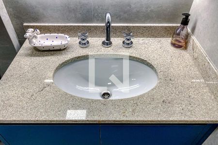 Apartamento à venda com 104m², 2 quartos e 2 vagasBanheiro