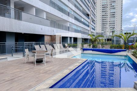 Apartamento à venda com 104m², 2 quartos e 2 vagasÁrea comum - Piscina
