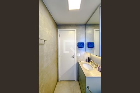 Apartamento à venda com 104m², 2 quartos e 2 vagasBanheiro da Suíte