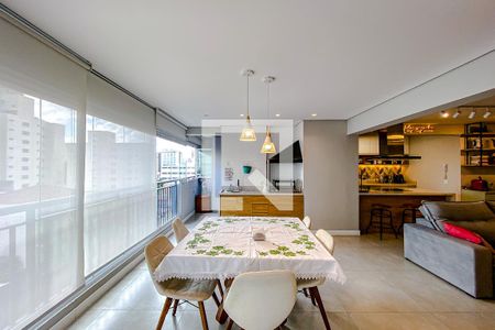 Apartamento à venda com 104m², 2 quartos e 2 vagasVaranda da Sala