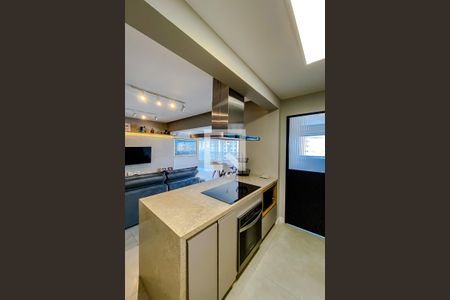 Apartamento à venda com 104m², 2 quartos e 2 vagasCozinha