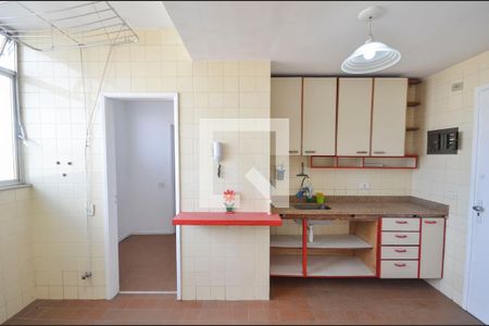 Apartamento à venda com 172m², 3 quartos e 2 vagasCozinha