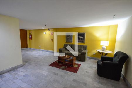 Apartamento à venda com 172m², 3 quartos e 2 vagasHall