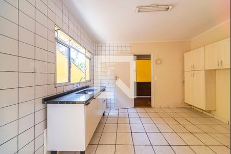 Casa à venda com 350m², 4 quartos e 2 vagascasa 2 Cozinha 