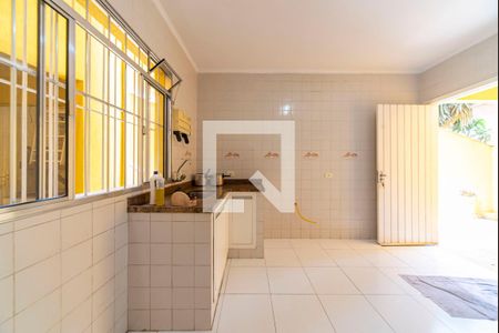 Casa à venda com 350m², 4 quartos e 2 vagasCozinha