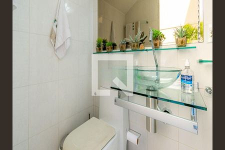 Casa à venda com 210m², 3 quartos e 4 vagas