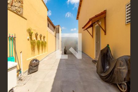 Casa à venda com 210m², 3 quartos e 4 vagas