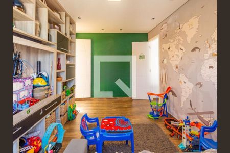 Casa à venda com 210m², 3 quartos e 4 vagas