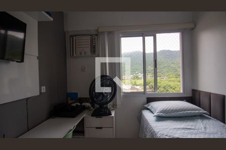 Apartamento à venda com 81m², 3 quartos e 1 vagaQuarto 1