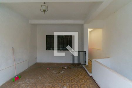 Casa à venda com 182m², 3 quartos e 1 vaga Casa à venda com 182m², 3 quartos e 1 vagaGaragem