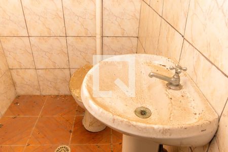 Casa à venda com 182m², 3 quartos e 1 vaga Casa à venda com 182m², 3 quartos e 1 vagaBanheiro de serviço 2